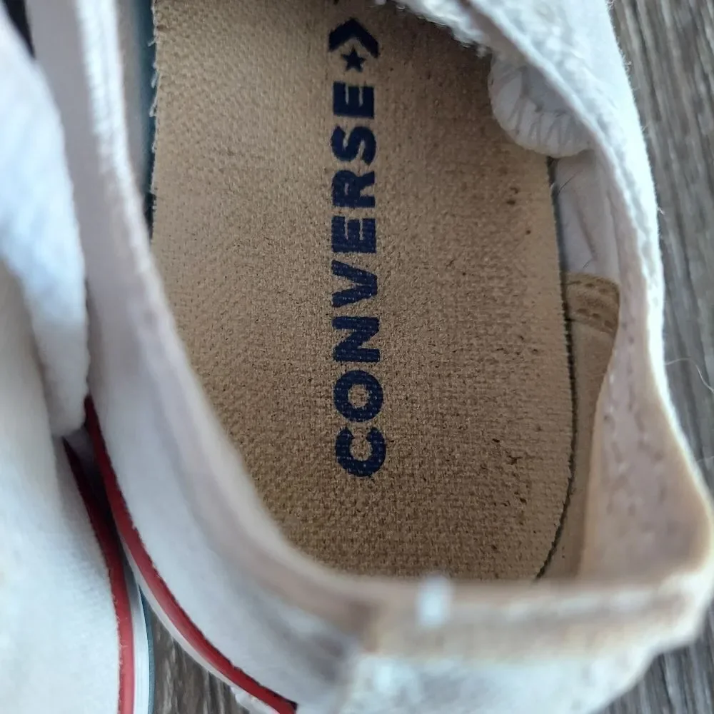 Converse Low Top Sneaker Size 1 White